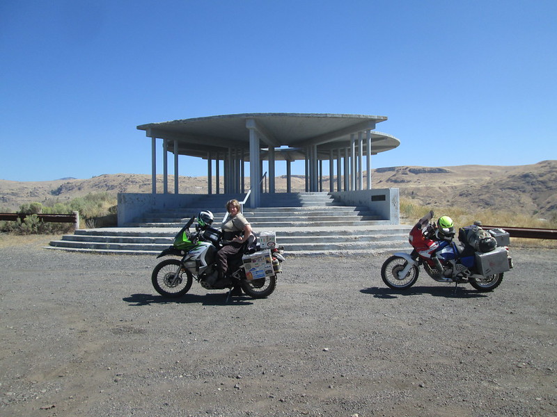 Crown Vista Point looks like it was built by the Soviets.